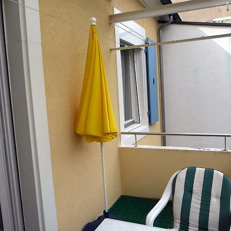 B&B Schlettstadterstrasse Basel Exterior photo